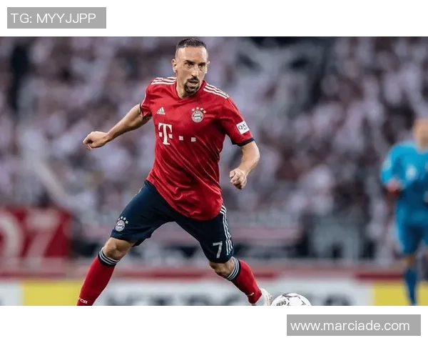 历史上最具传奇色彩的足球球星是谁其名气如何影响了足坛发展 历史上最具传奇色彩的足球球星是谁其名气如何影响了足坛发展