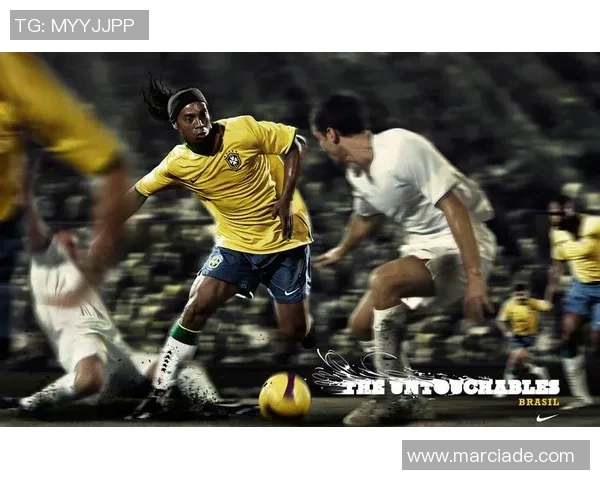 足球明星进场秀：炫酷登场点燃全场激情的完美时刻