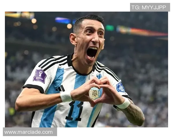 足球球星卡Kyla闪耀登场收藏热潮席卷全球 足球球星卡Kyla闪耀登场收藏热潮席卷全球