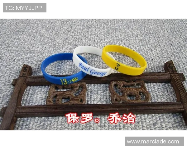 足球球星手环开箱体验与评测揭秘细节功能与设计亮点